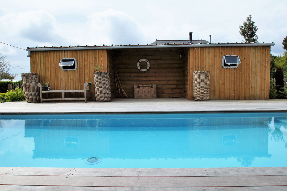 Piscine avec pool houe à Arradon