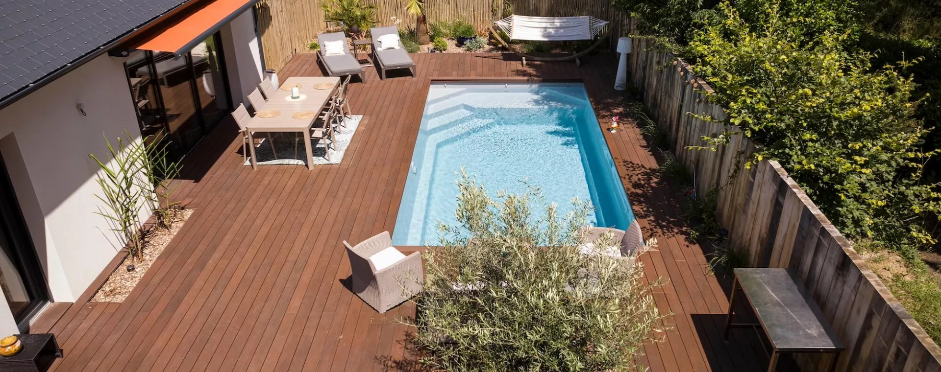 Création d'un jardin avec piscine et terrasse La Trinité sur Mer